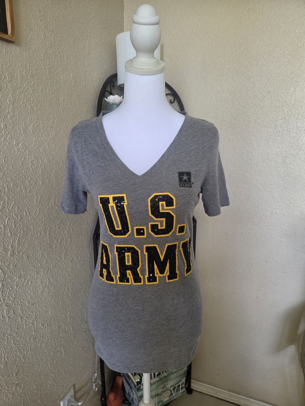 PINK Victoria's Secret Heather Gray Crewneck T-Shirt